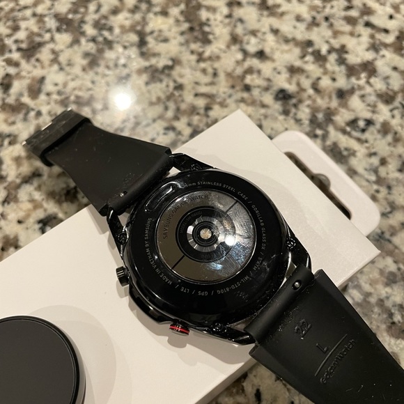 Galaxy Watch Series Three - Picture 6 of 6